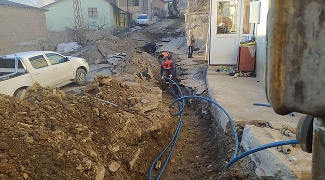 Hakkari'de 12 ailenin su sorunu çözüldü