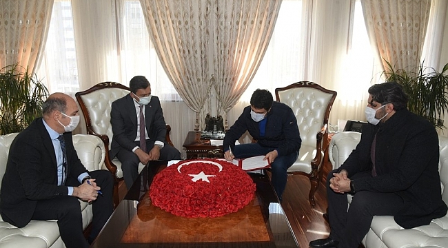 Hayırsever iş adamı, Batman'da annesinin adını taşıyacak anaokulu yaptıracak