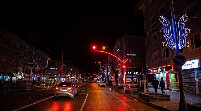 İşlek bölgelere LED ışıklı sinyalizasyon sistemi yapıldı