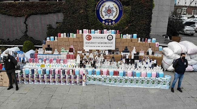 İstanbul'da merdiven altı temizlik imalathanelerine baskın: 4 gözaltı