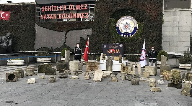 İstanbul'da tarihi eser operasyonu: 2 gözaltı
