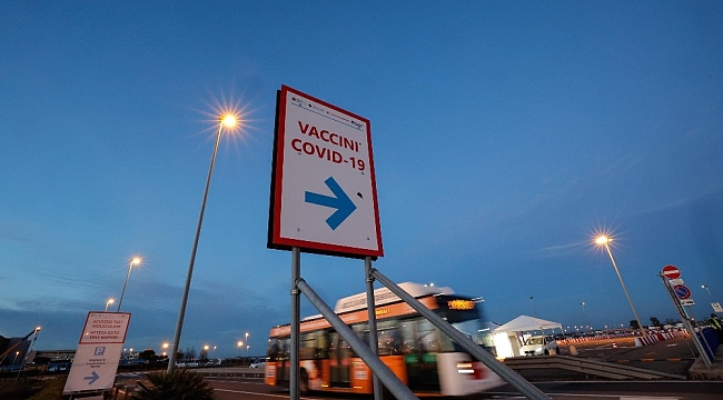 İtalya'da son 24 saatte 477 can kaybı