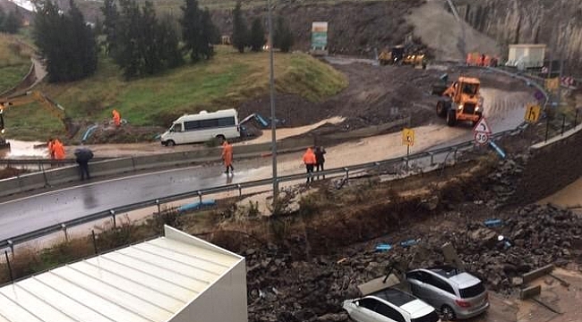 İzmir Valiliğinden sel felaketiyle ilgili son dakika açıklaması