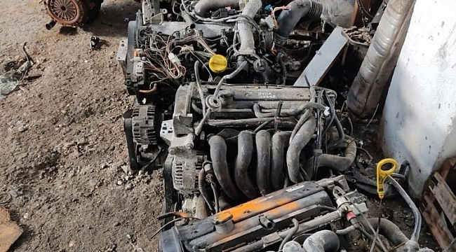 Kaçak otomobil motoru satan şahıs yakalandı
