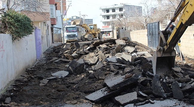 Kahta'da cadde ve sokaklar yenileniyor