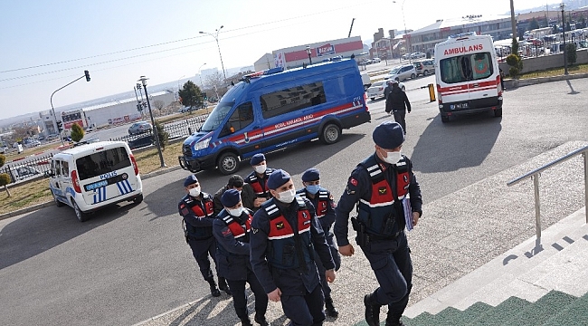 Karaman'da 3 kardeşi bıçaklayan şahıs tutuklandı