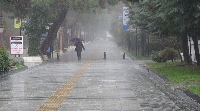 Kırklareli'nde sağanak etkili oluyor