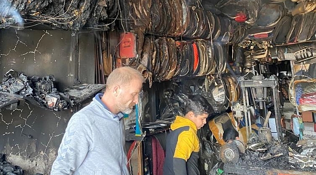 Kızıltepe'de oto aksesuar dükkanı çıkan yangında küle döndü