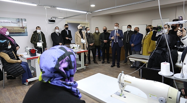 Koltuk dikiş elemanı kursunda eğitim başladı