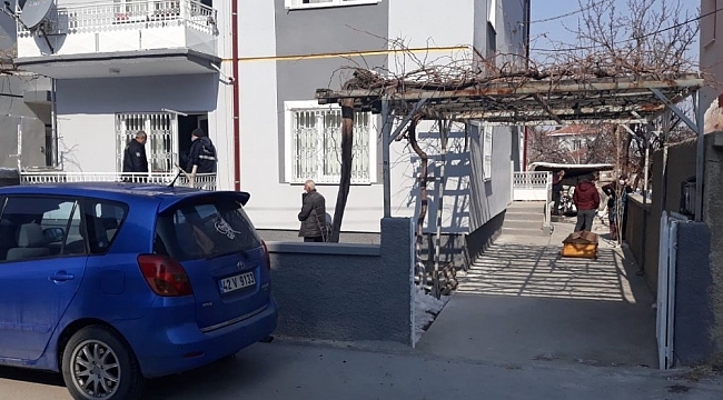 Konya'da 69 yaşındaki adam evinde ölü bulundu