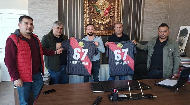 Maden şehidi formaları iş adamlarına dağıtılıyor