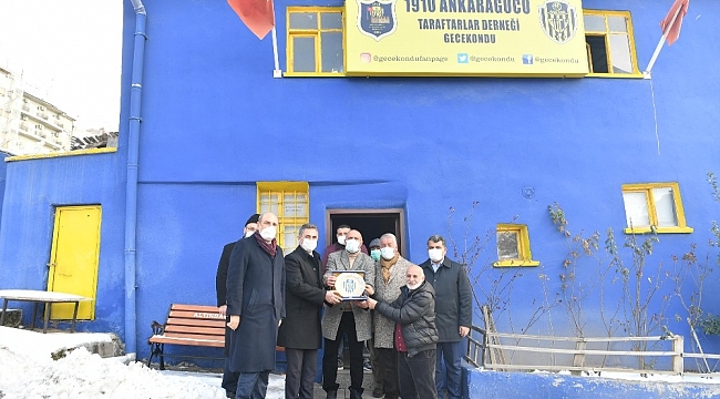 Mamak Belediye Başkanı Köse'den Ankaragücü taraftarlarına ziyaret