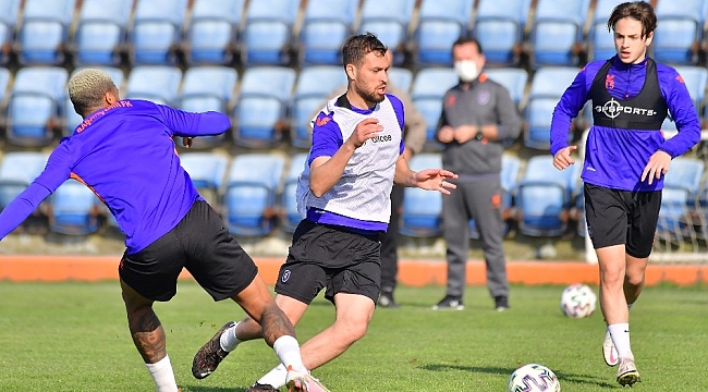 Medipol Başakşehir, Antalyaspor hazırlıklarını sürdürdü
