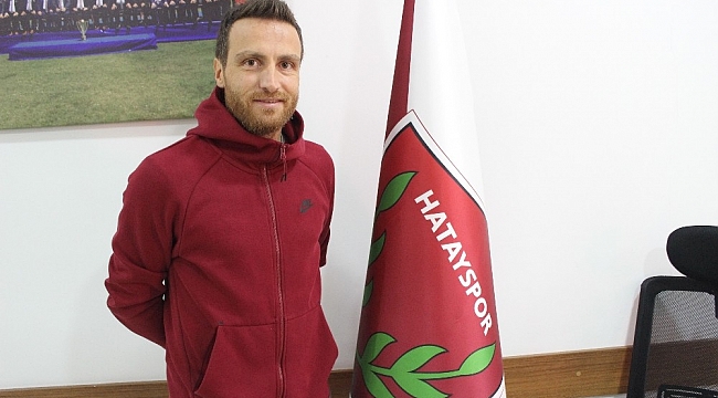 Mesut Çaytemel: "Tek düşüncem futbol beni bırakana kadar sahada olmak"