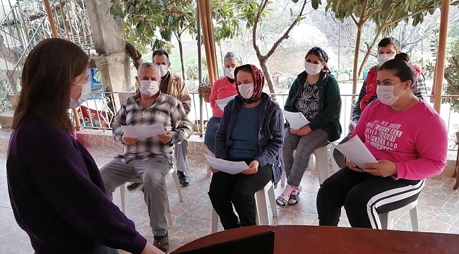 MEÜ Hemşirelik Fakültesi öğrencileri, ülkenin dört bir yanında halkı bilgilendiriyor