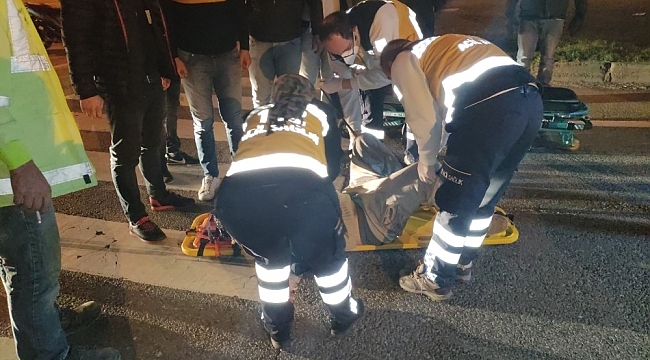 Minibüsün çarptığı genç yaralandı