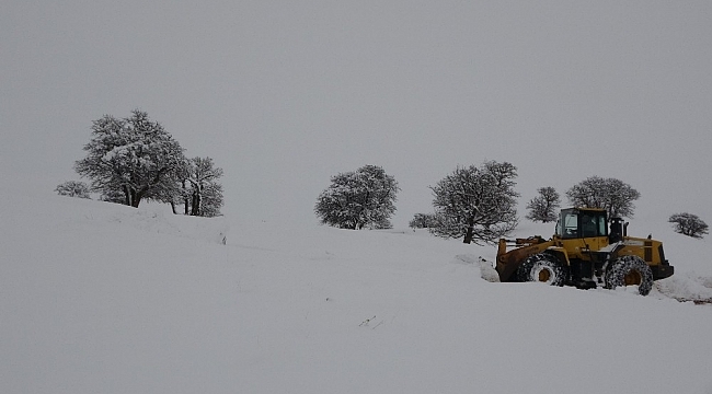 Muş'ta 114 köy yolu ulaşıma kapandı