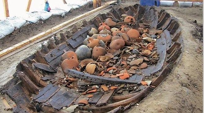 Ordulu balıkçıların ağlarına bin yıllık amforalar takıldı