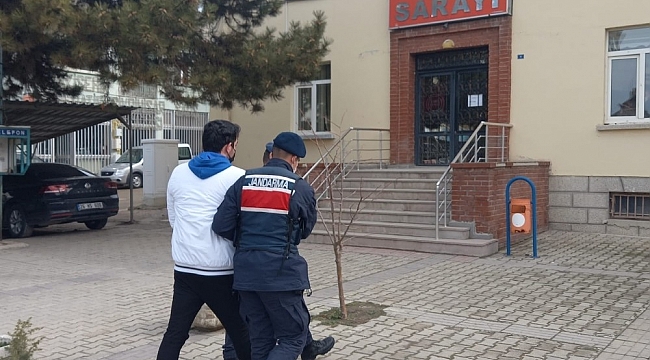 Otobüs yolculuğu yapan FETÖ şüphelisi yakalandı