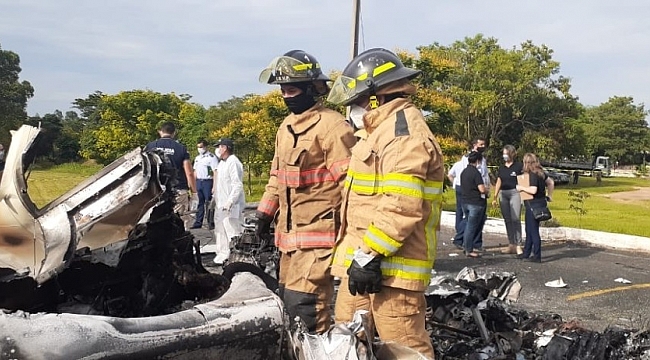 Paraguay'da askeri uçak düştü: 7 ölü, 1 yaralı