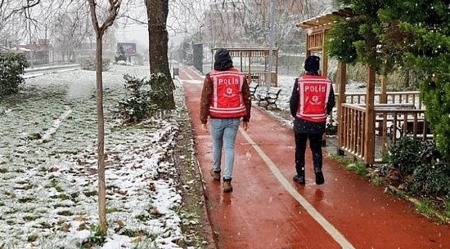 Polisten şok uygulama: 4 iş yeri ve 57 kişiye idari yaptırım