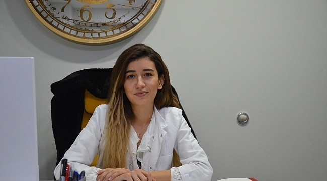 Psikolog Ecrin Zeybek, "Bazen aç olan karnımız değil, duygularımız"