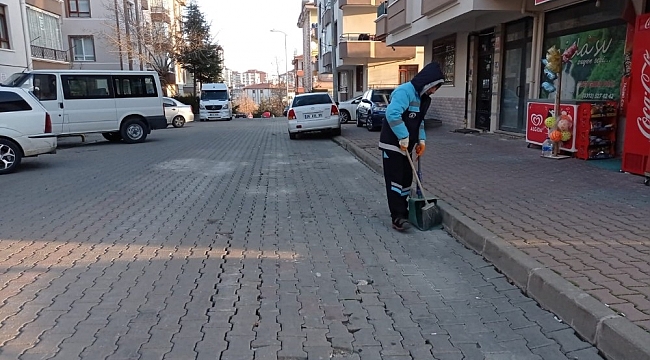 Pursaklar'da 24 saat temizlik