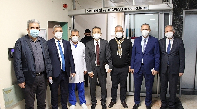 Rektör Göktaş, öğretim üyeleriyle bir araya geldi