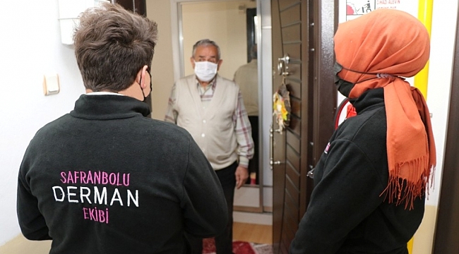 Safranbolu Belediyesi'nin "Derman" ekibi vatandaşın kapısını çalıyor