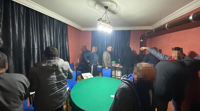 Sahte parayla kumar oynayan şahıslara ceza yağdı