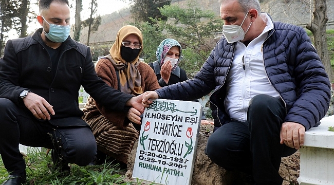 Sakarya'da akıllara durgunluk veren olay: Mezar taşını çaldılar