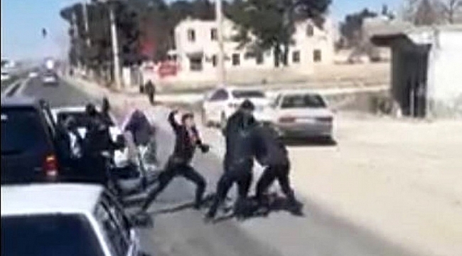Şanlıurfa'da yol verme kavgası kamerada