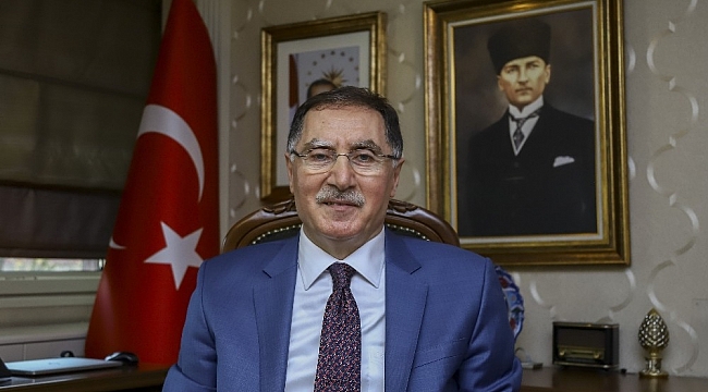 Şeref Malkoç: "Savaşta yenilmiş ordu, yenilmiş başbakana darbe yapamaz"