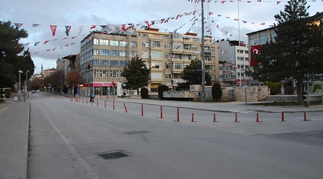 Sevgililer günü kısıtlamaya denk geldi, Burdur sessizliğe büründü