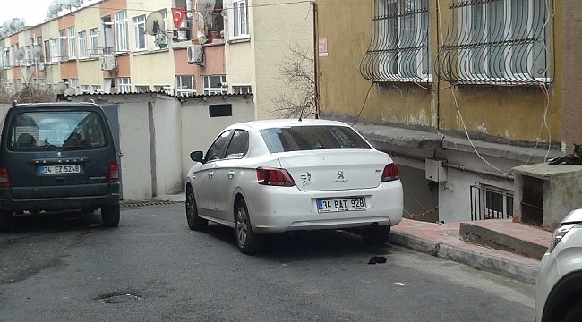 Şişli'de GPS sistemli aracı çalan hırsızlar ile polis arasında kovalamaca