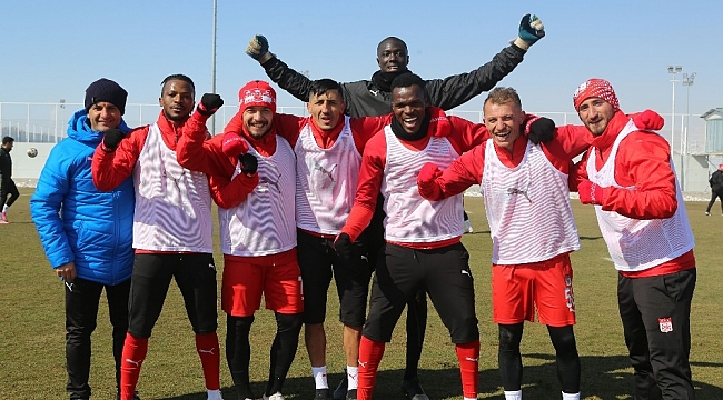 Sivasspor'da, Çaykur Rizespor mesaisi başladı