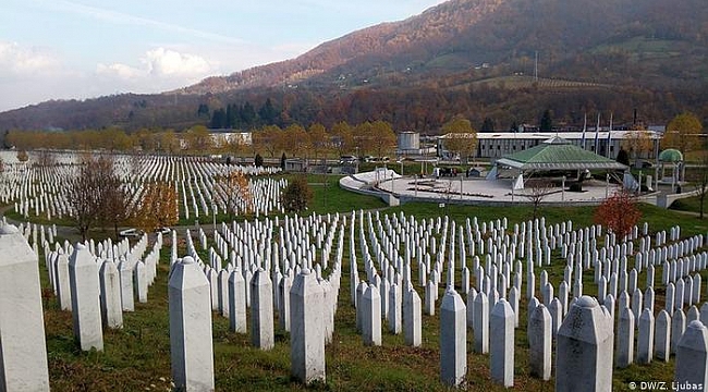 Srebrenitsa katliamında Hollanda yaklaşımı