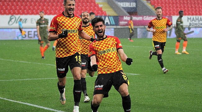 Süper Lig: Göztepe: 1 - Medipol Başakşehir: 0