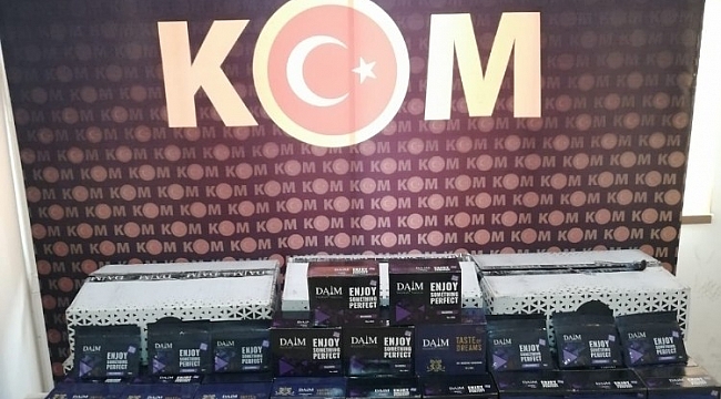 Şüpheli araçtan gümrük kaçağı nargile tütünü çıktı
