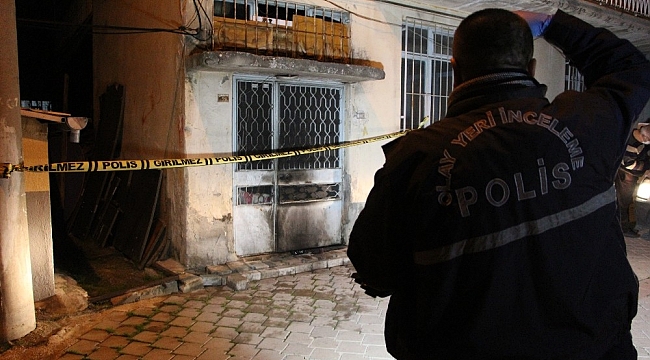 Takıntılı eski sevgili erkek arkadaşının ailesinin evini yakmaya çalıştı
