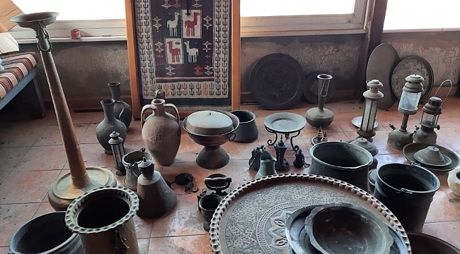 Tarihi eser kaçakçısı, evini müzeye çevirmiş