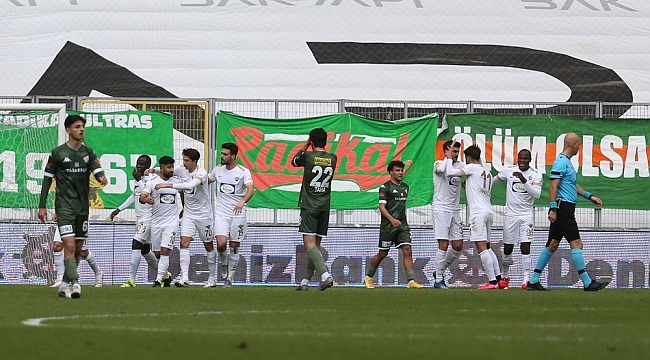 TFF 1. Lig: Bursaspor: 1 - Akhisaspor: 2