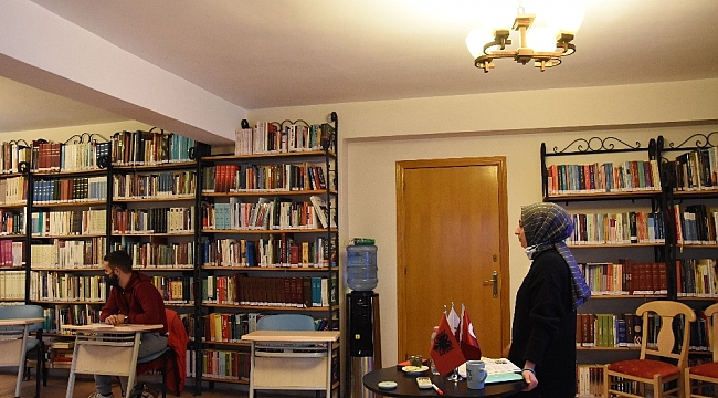 Tiran'daki Yunus Emre Enstitüsü'nde yüz yüze Türkçe dersleri yeniden başladı