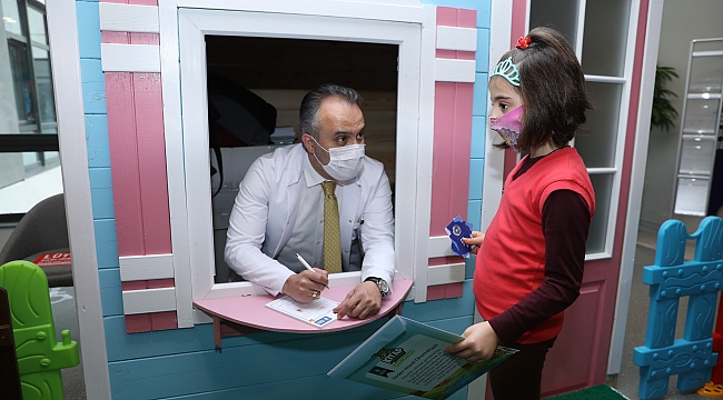 Tok karnına bir doz masal