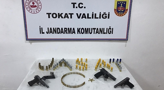 Tokat'ta silah kaçakçılığı operasyonlarında 5 şüpheli gözaltına alındı