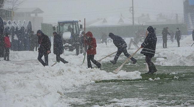 Trakya'da futbola kar engeli