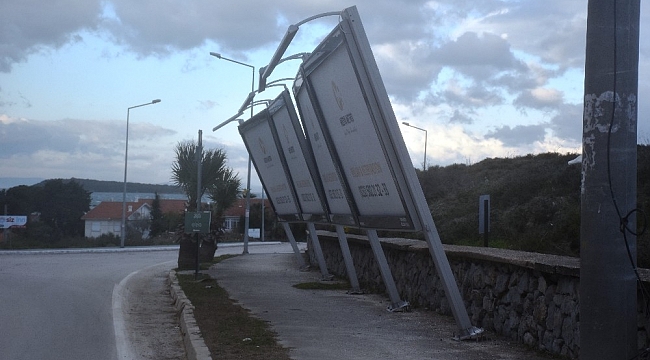Urla sahillerini fırtına vurdu