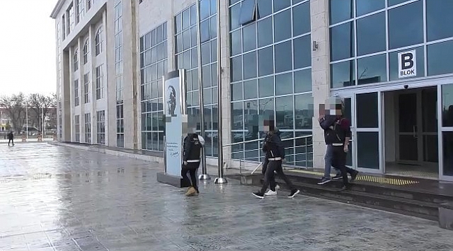 Uyuşturucu ticareti yapan 3 şüpheli tutuklandı
