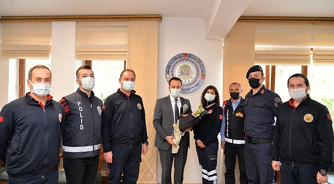 Vali Şentürk, ''112 Günü'' kapsamında Bilecik 112 Acil Çağrı Merkezi çalışanları kabul etti