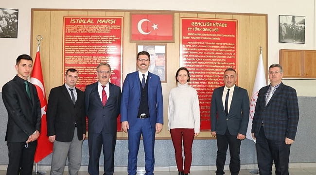 Vergi Haftası nedeniyle Kaymakam Karaloğlu'na ziyaret